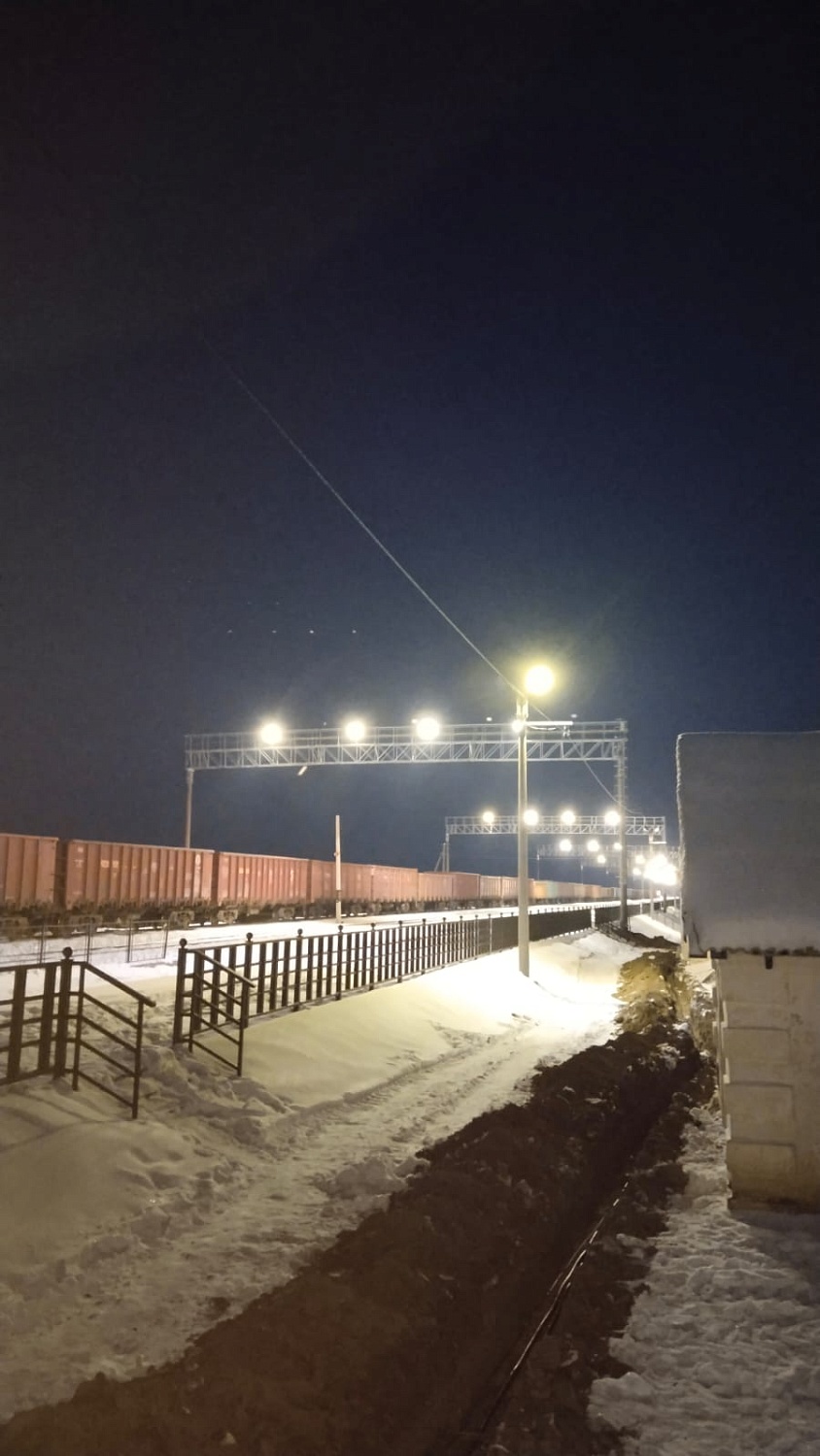 Железнодорожные станции  Коктума, Бесколь и Актогай